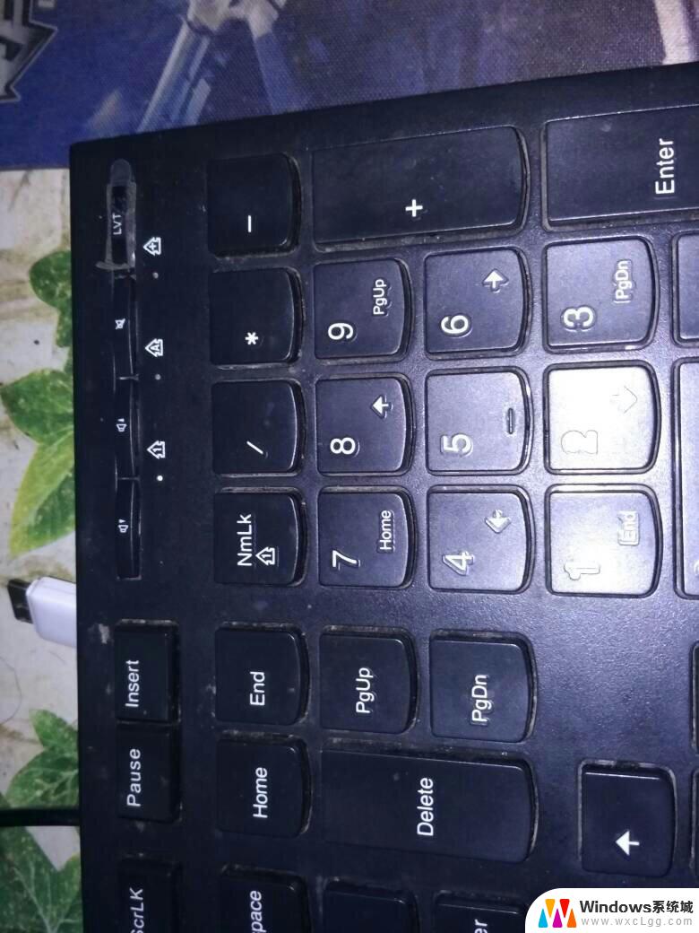 小键盘突然不能用了 笔记本电脑小键盘不能用怎么修复