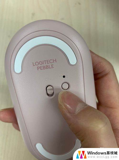 logitech蓝牙鼠标怎么连接电脑 罗技蓝牙鼠标连接电脑方法