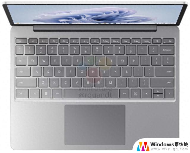 微软Surface Laptop Go 3笔记本配酷睿i5-1235U处理器：性能强劲，轻薄便携，适合办公与娱乐