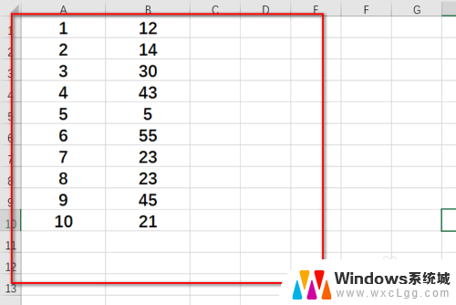 excel表格如何嵌入图表 Excel如何将图表粘贴到表格指定位置