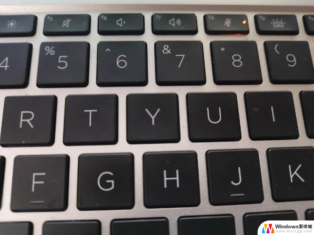 电脑键盘开机不亮灯 电脑开不了机键盘灯不亮