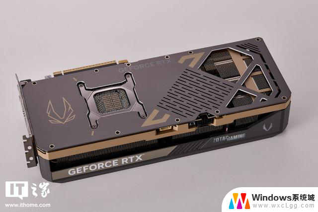索泰GeForce RTX 5090 D v2 24GB SOLID OC显卡评测：性能强劲，游戏体验尽在掌握