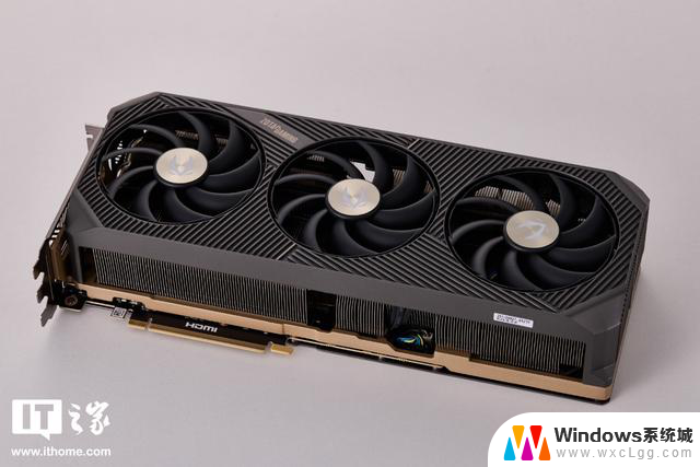 索泰GeForce RTX 5090 D v2 24GB SOLID OC显卡评测：性能强劲，游戏体验尽在掌握