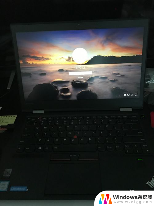 开机输入密码之后黑屏 Win10笔记本开机输入密码后显示黑屏闪烁