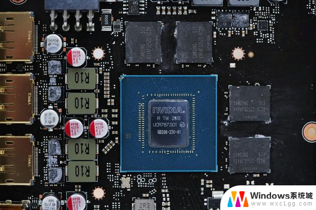 技嘉RTX 5060小雕首发评测：性能超越RTX 4060 Ti，2K游戏也能轻松应对