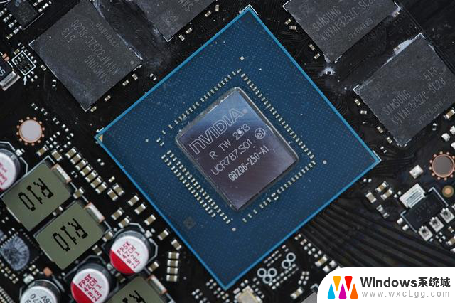 技嘉RTX 5060小雕首发评测：性能超越RTX 4060 Ti，2K游戏也能轻松应对