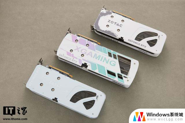 索泰GeForce RTX 5060显卡图赏：浅色系设计展现多样美学风格