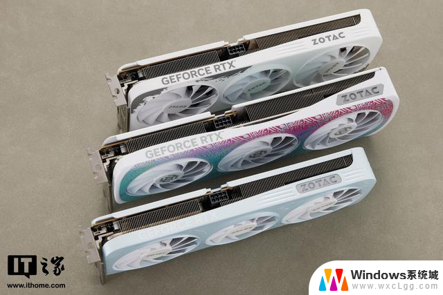 索泰GeForce RTX 5060显卡图赏：浅色系设计展现多样美学风格